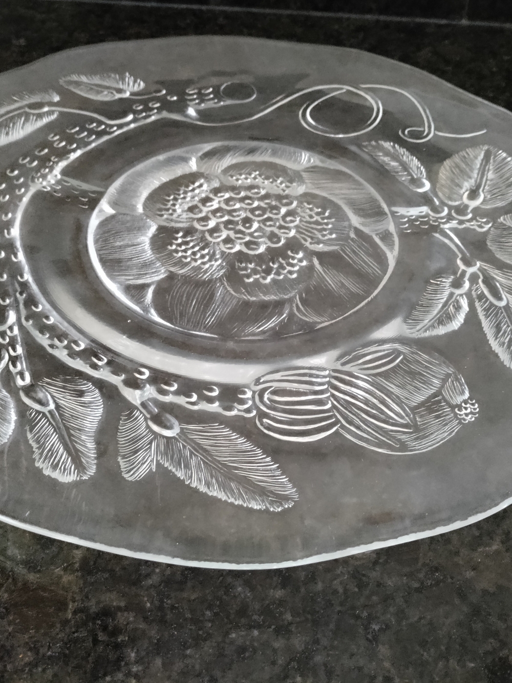Beautiful Glass Floral Etched Serving Platter Nuutajarvi Pioni By Oiva Toikka